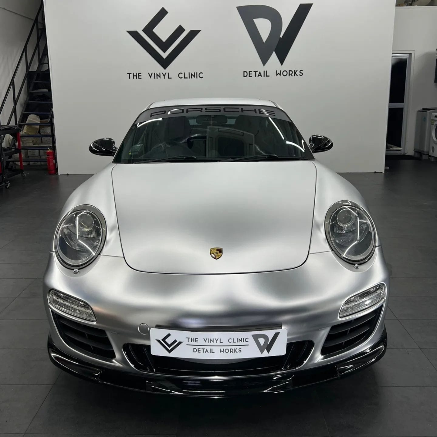 Once a while, some really special comes along. Hexis Superchrome matte silver.