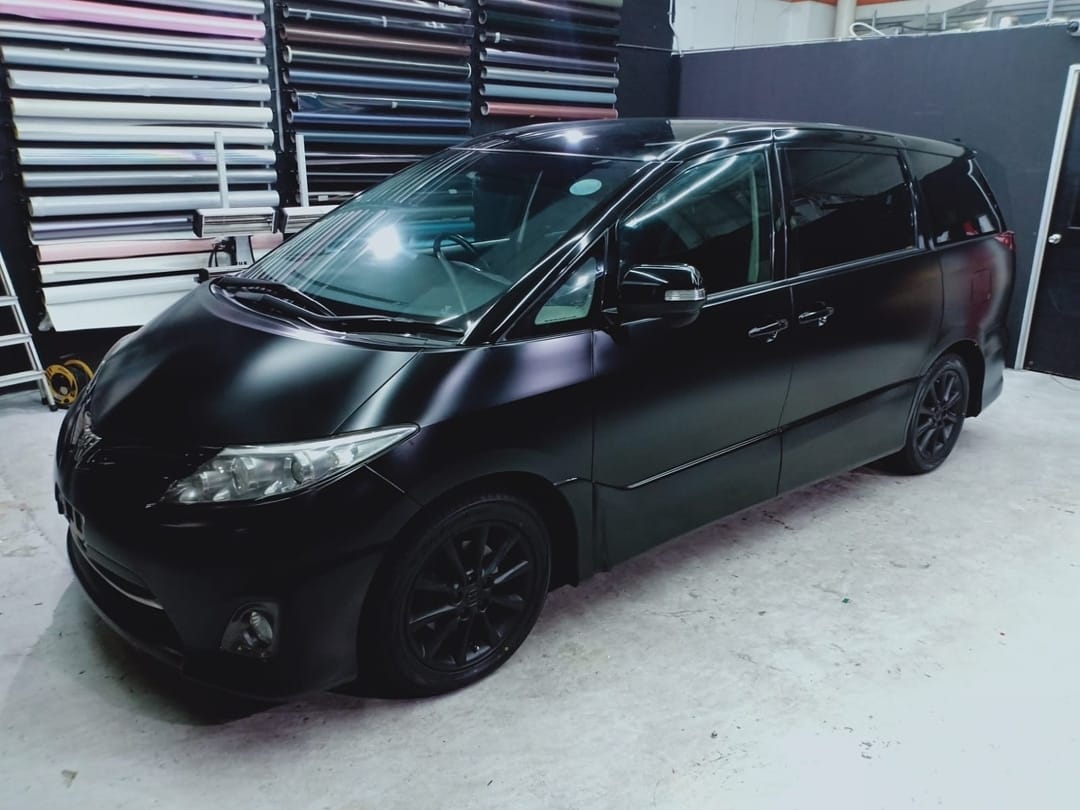 Black for VIPs only.