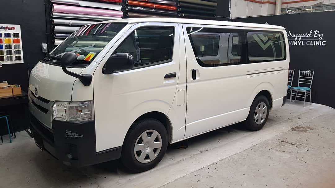 Boss, can I stop switching on and off the different light...