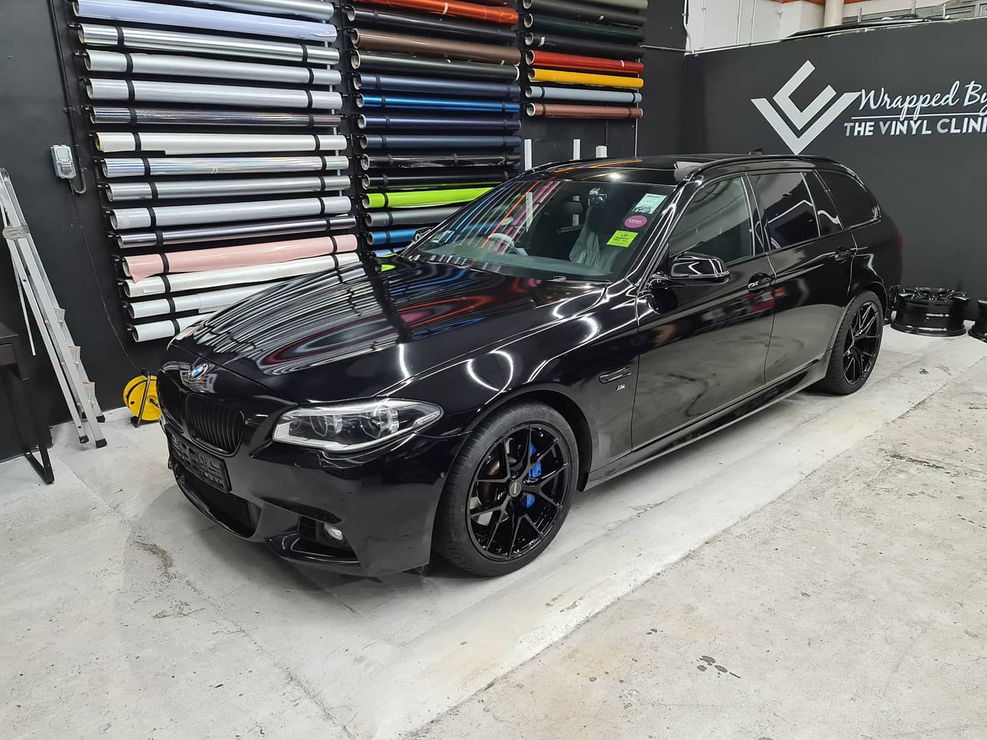 2020 Avery Dennison Spring collection. Obsidian Black.