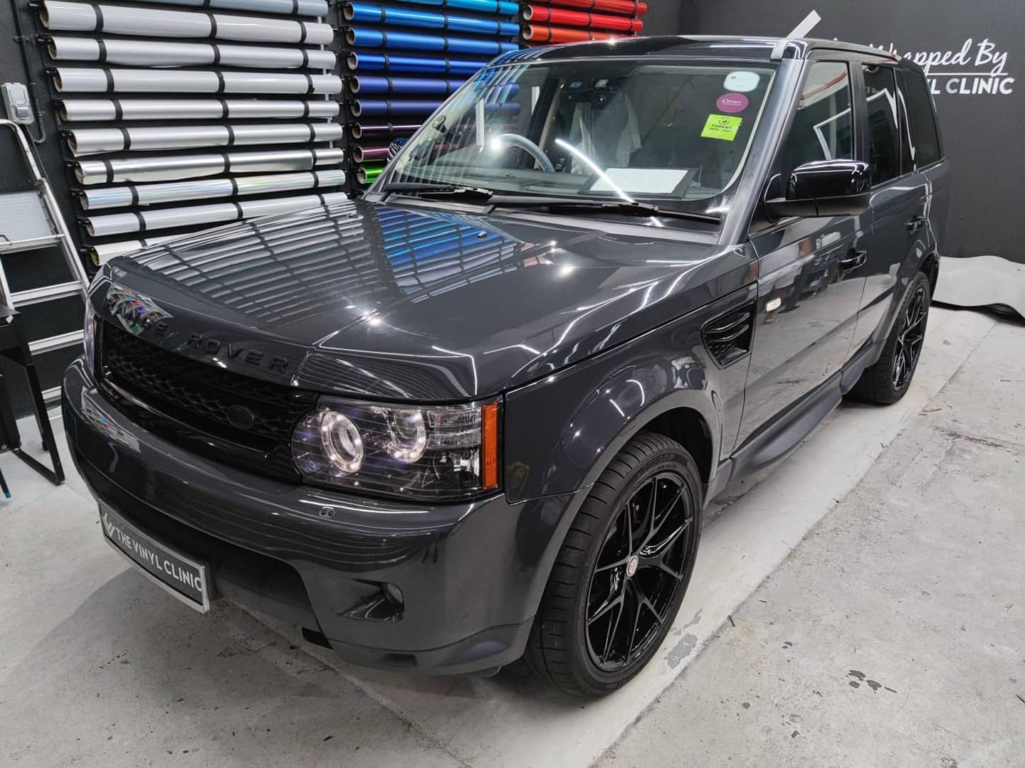 Inozetek Slate Gray.