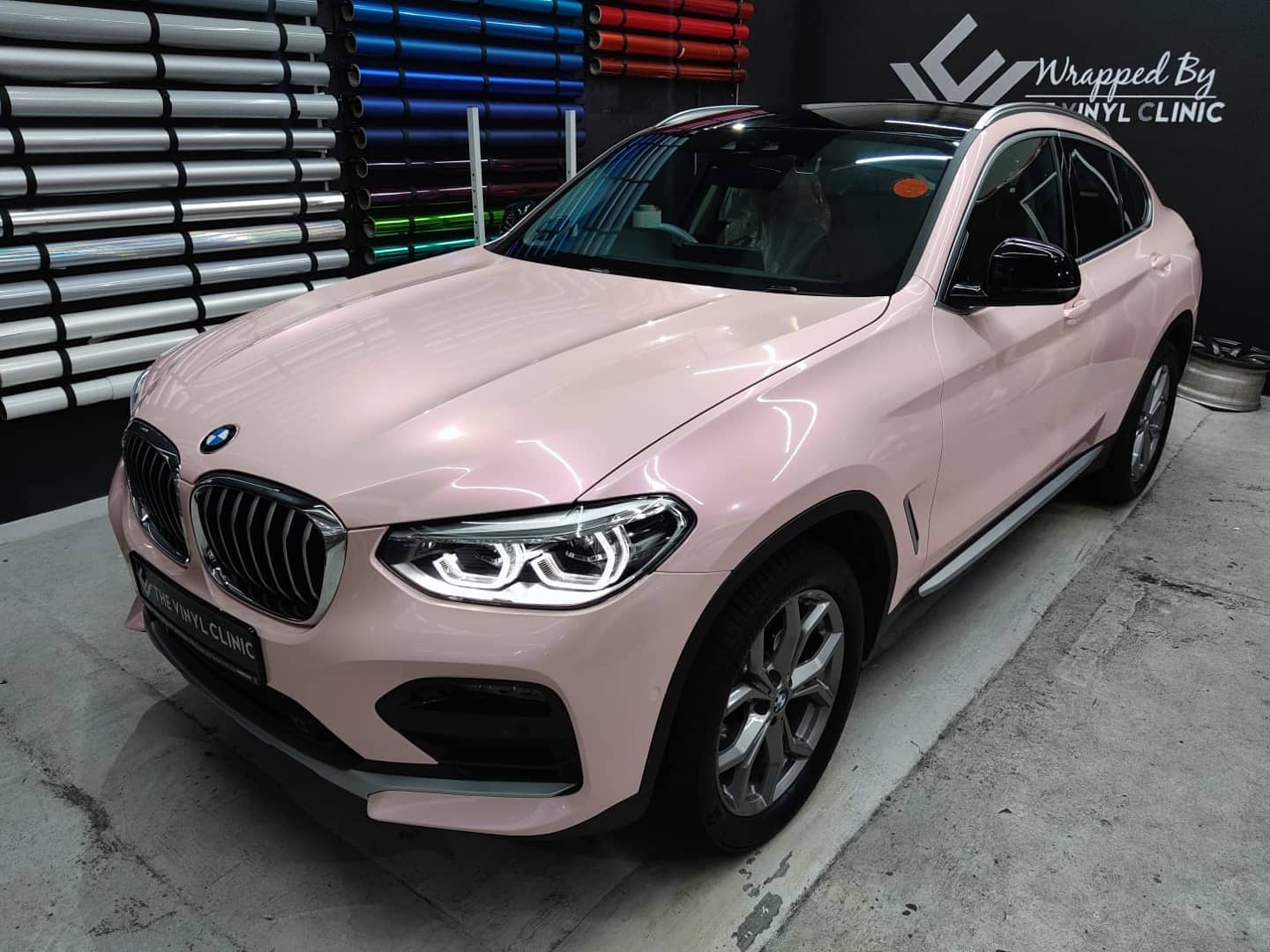 AX Fantastic Pink with AX PET black roof and side mirrors.