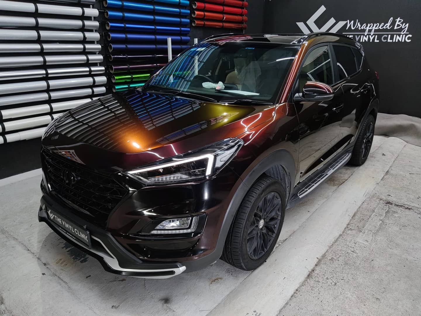 "So it looks, black, red, gold, maroon and purple all at ...