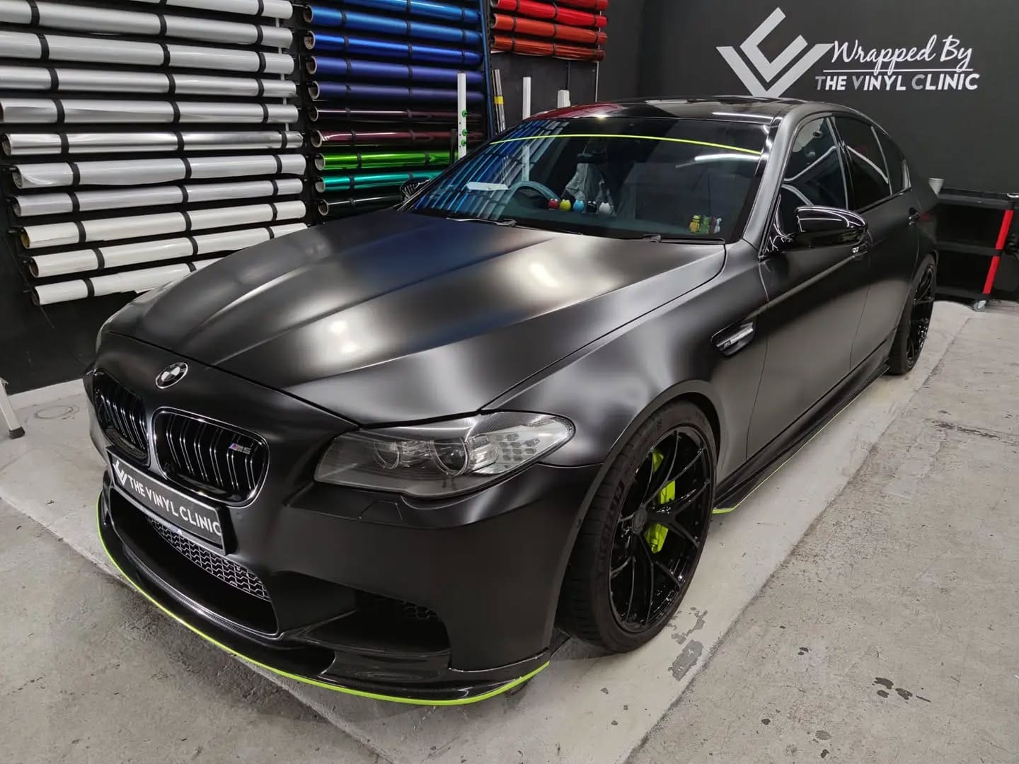 Satin Black Neon M5.