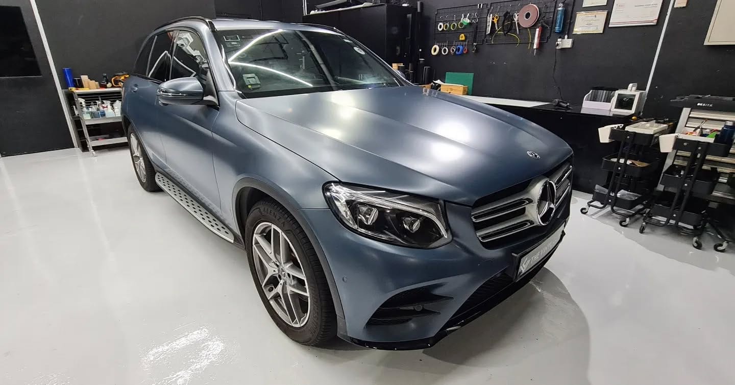 Satin Thundercloud with chrome deletes.