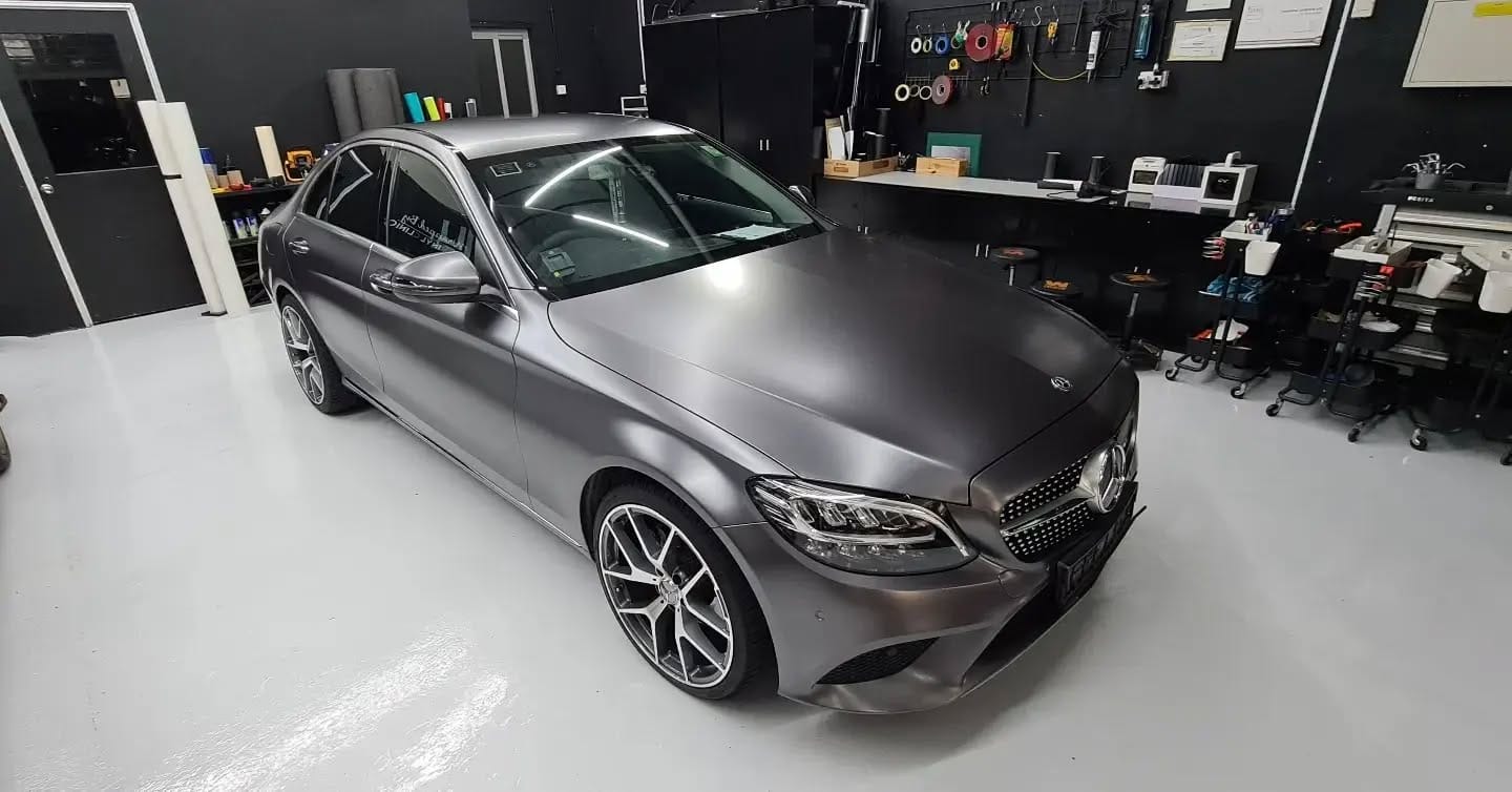 Another satin dark grey.