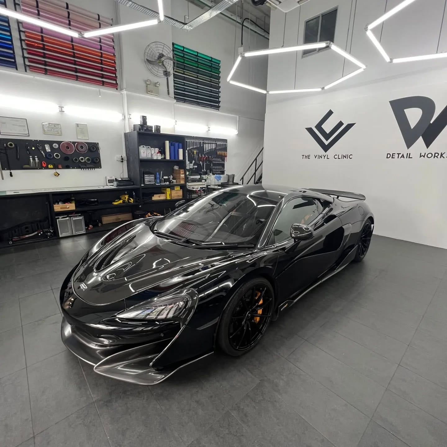 Mclaren 600LT in ultra gloss black wrap with Avery Dennis...