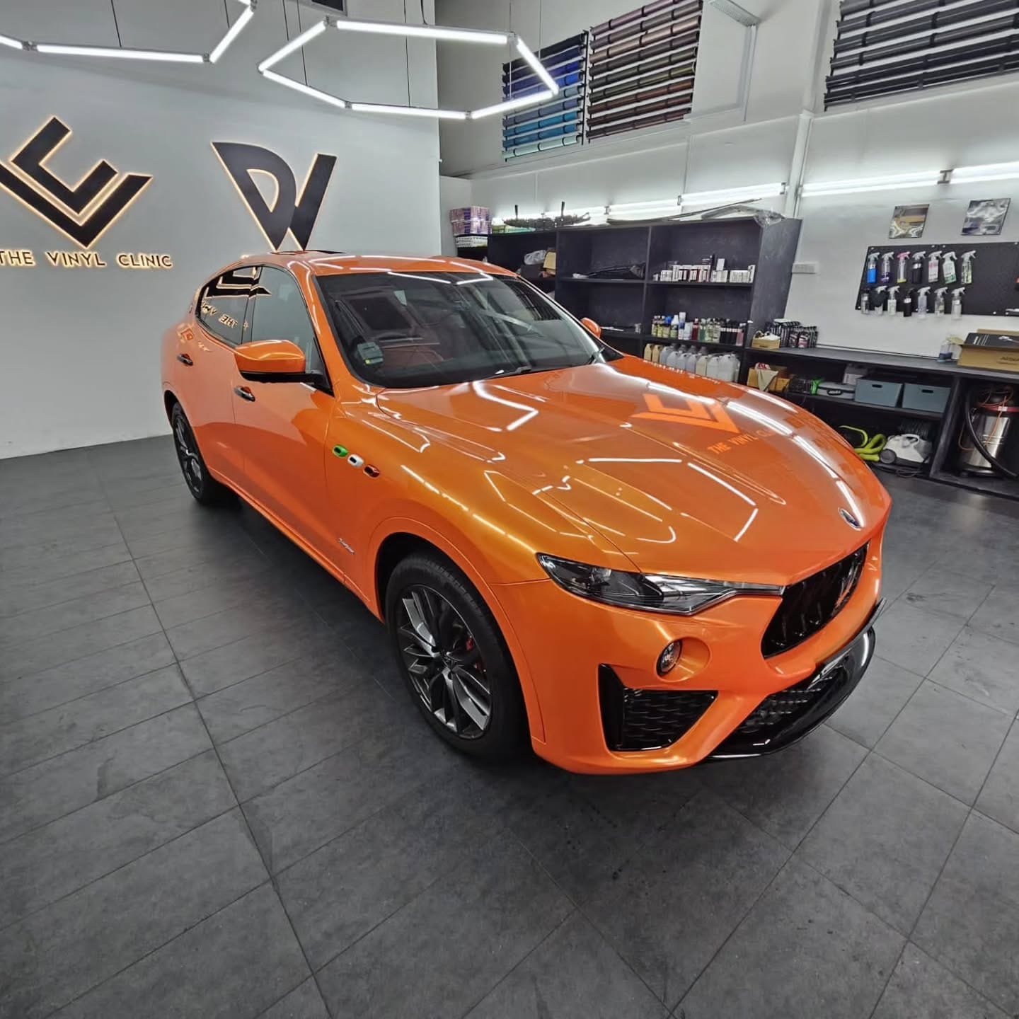 Arancione Levante with Fireball Aegis ceramic coating.