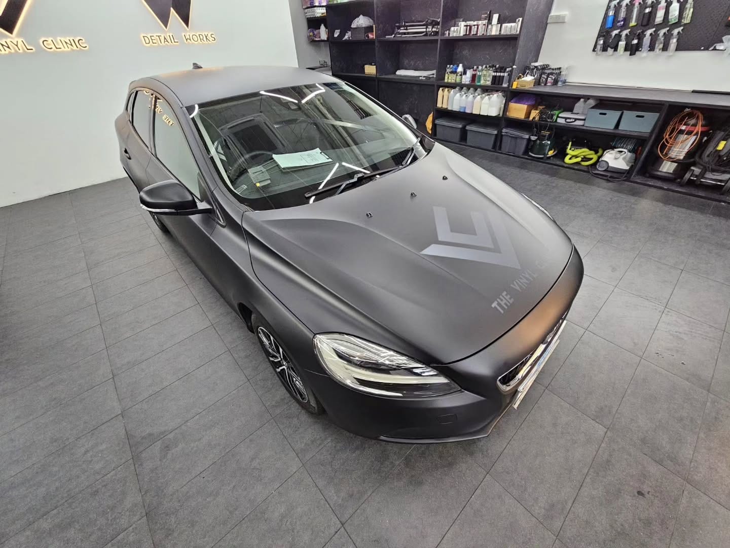 Volvo in matte black.