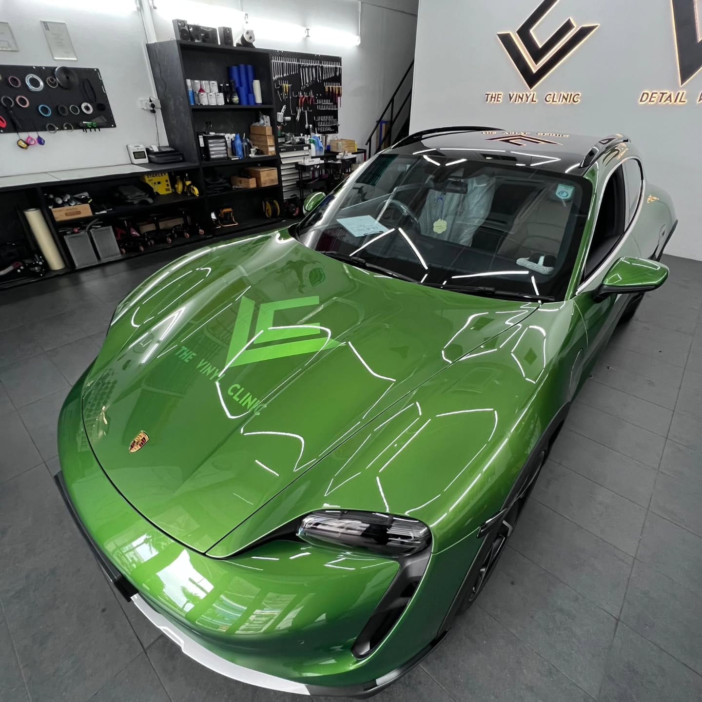 Brand new Porsche Taycan protected with Avery Dennison Su...