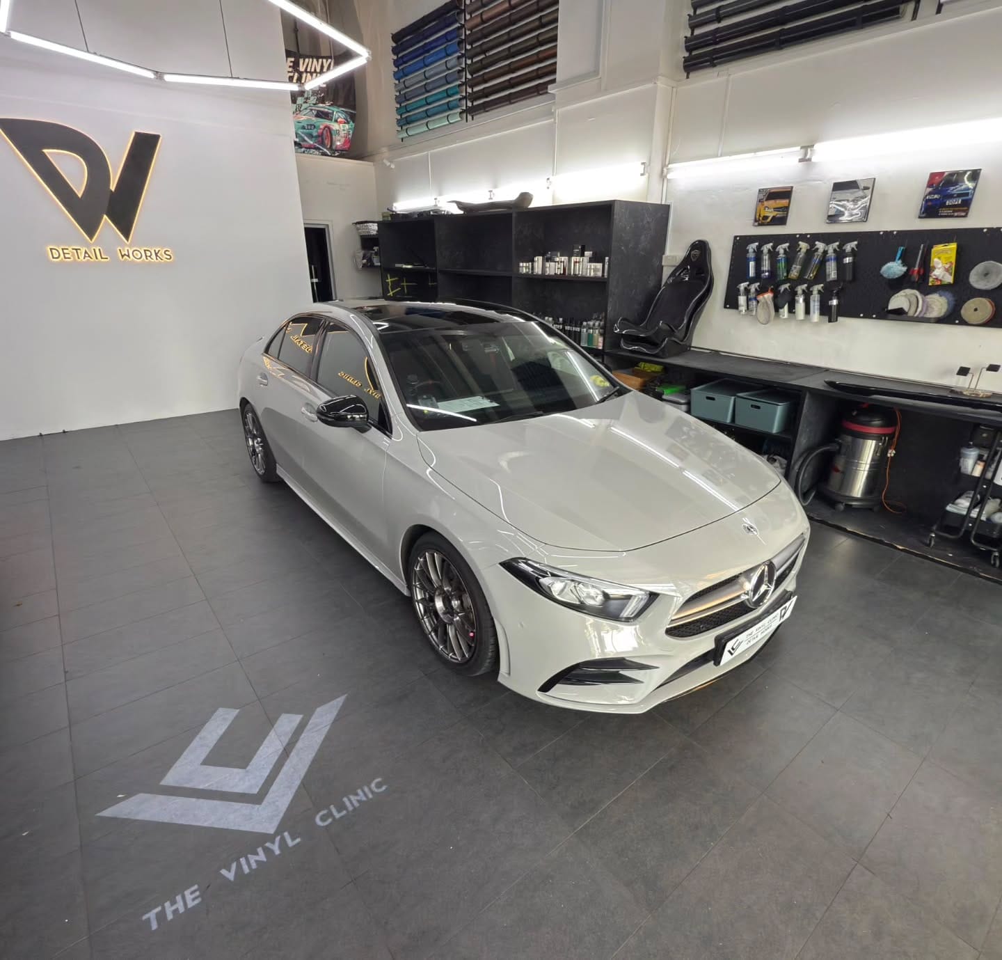 A Class chalking it out with gloss black dechrome.