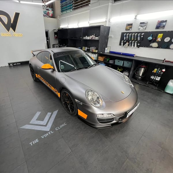 Self healing Liquid Metal GT silver with Mclaren Orange racing stripes and brake calipers. Fireball Devil's Blood 7H Ceramic Coating by @detailworkssg