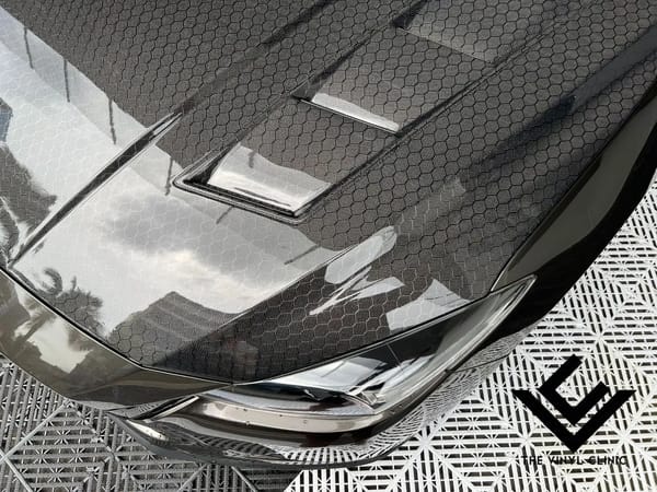 An essential when you bought and installed a brand new handsome custom carbon bonnet. AveryDennison X5 paint protection film.