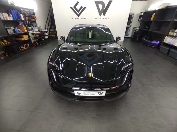 Paint-like wrap. Wrap looking like paint.