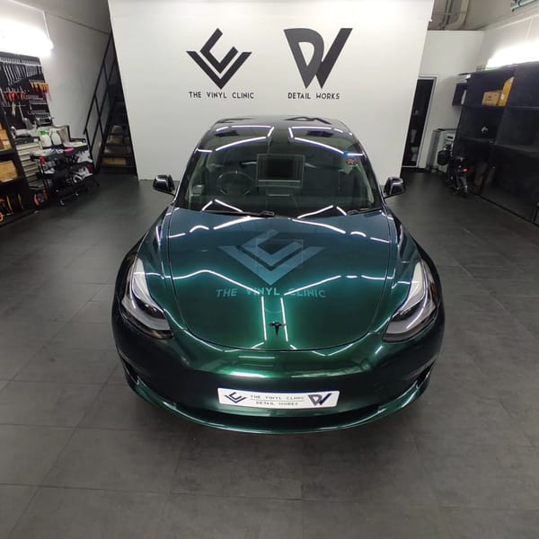 Royal Green with satin black sprayed rims.