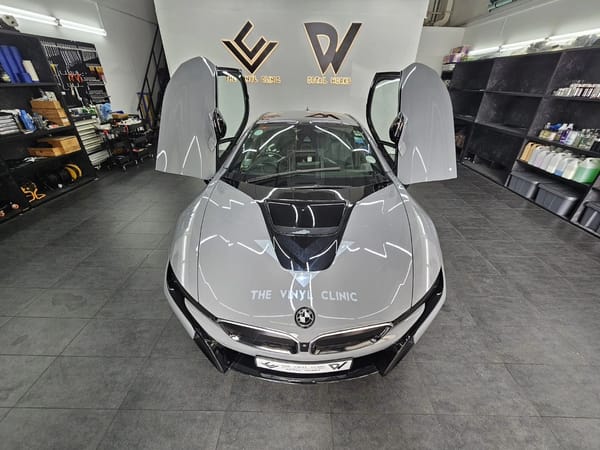 Nardo Grey with wings this time.