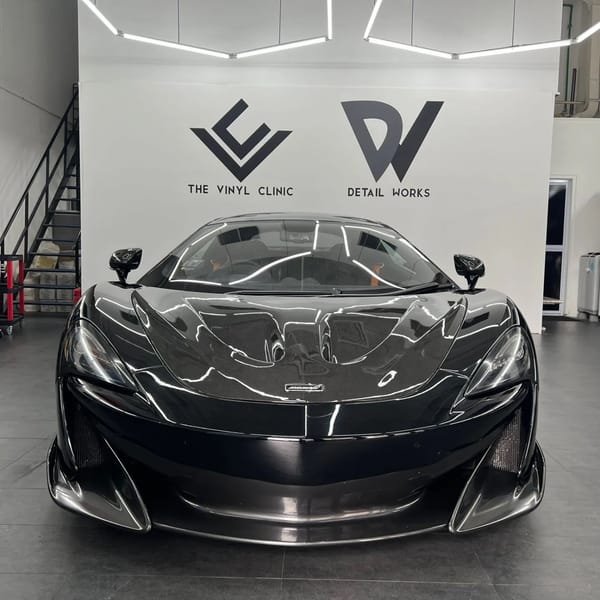 Mclaren 600LT in ultra gloss black wrap with Avery Dennison X5 PPF laid over the carbon bonnet. Fireball Nano coated for extra sleekness.