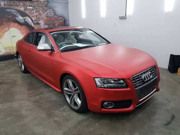 V8 s5 in matte chrome red.