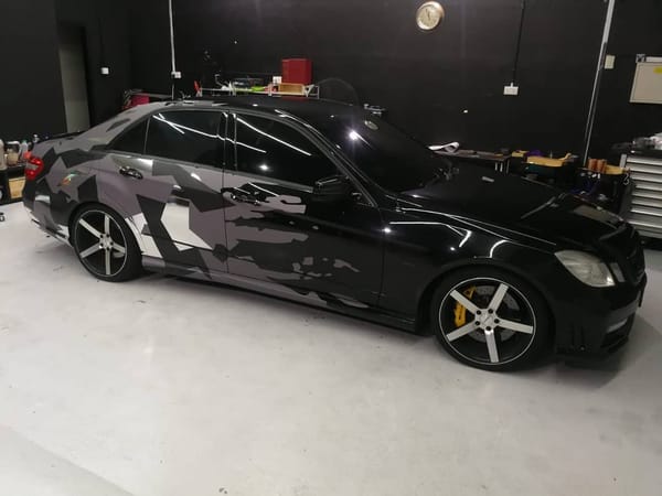 Chrome, grey and black. What could go wrong?