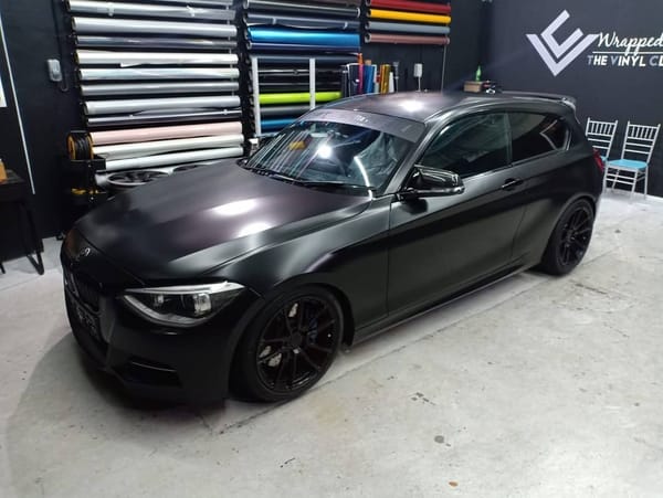 Avery Dennison SaaaaaaAaaatin Black. Never get sick of it.