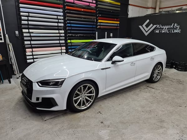 Quattro in crystal white.