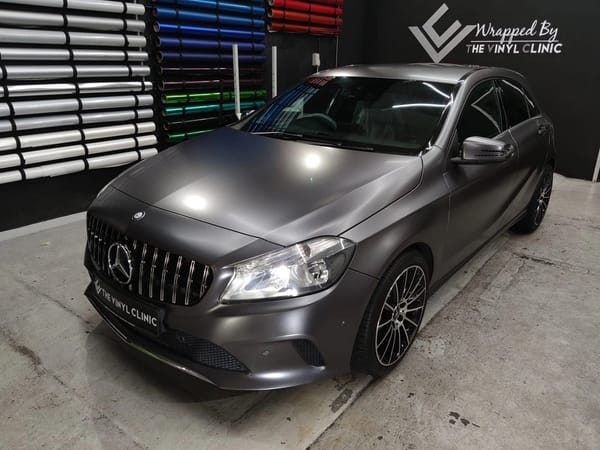 Satin dark grey strikes again.