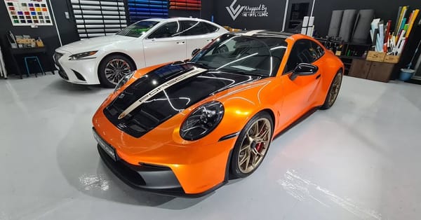 GT3 Orange riped to be squeeze.