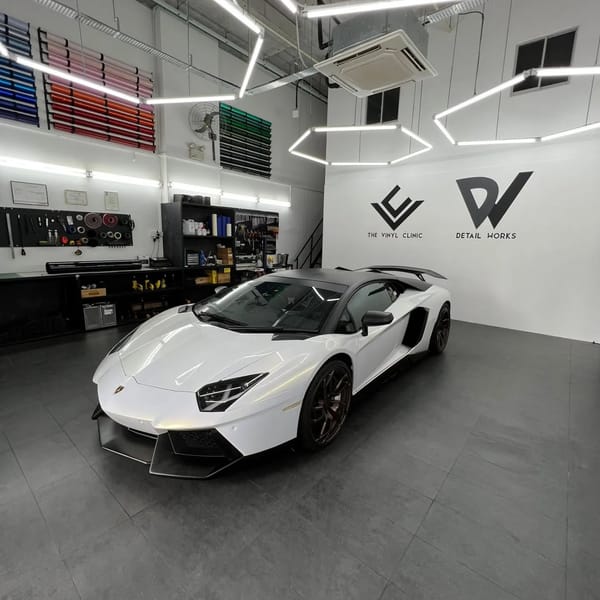 Pearl Iridescent Gold Lp700.