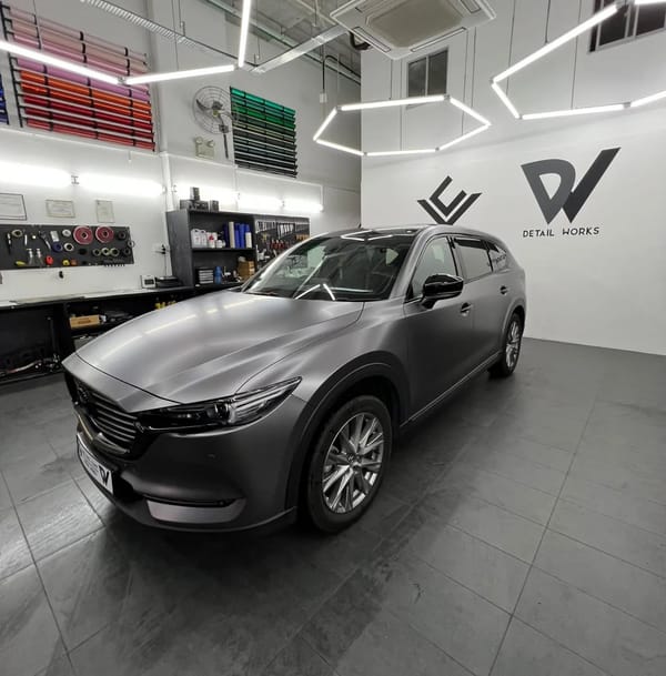 Satin dark grey with gloss black dechrome, Avery Dennison...