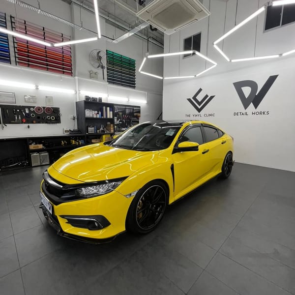 Avery Dennison Gloss Yellow.