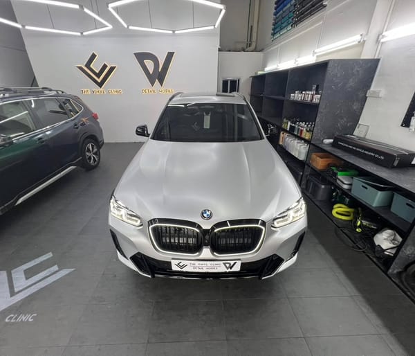 IX3 in Satin Aluminum Silver with LED front grille.