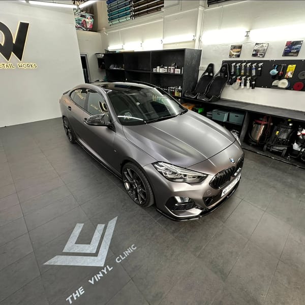 218i Satin Dark Grey.