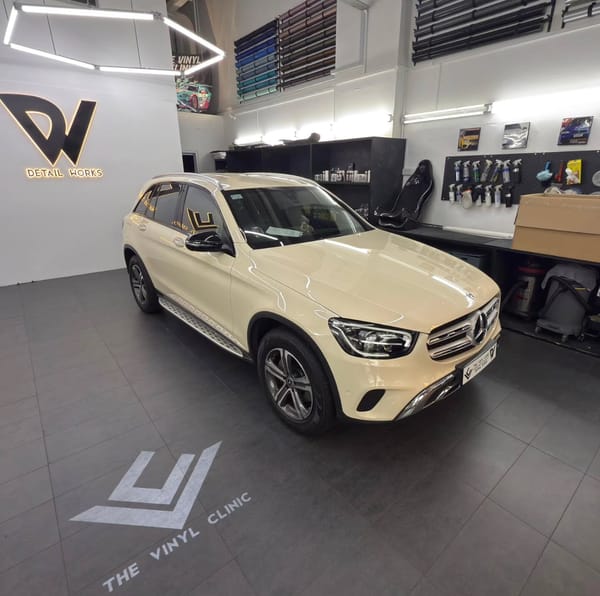 GL300 in Sahara Yellow.