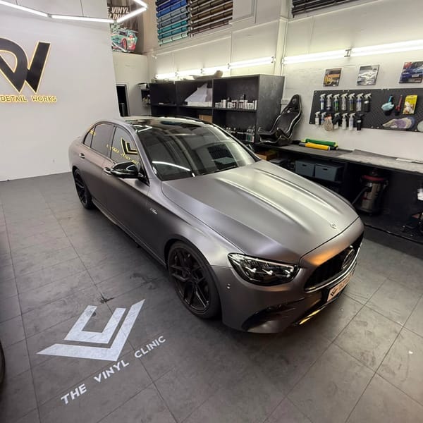 Satin Dark Grey AMG.